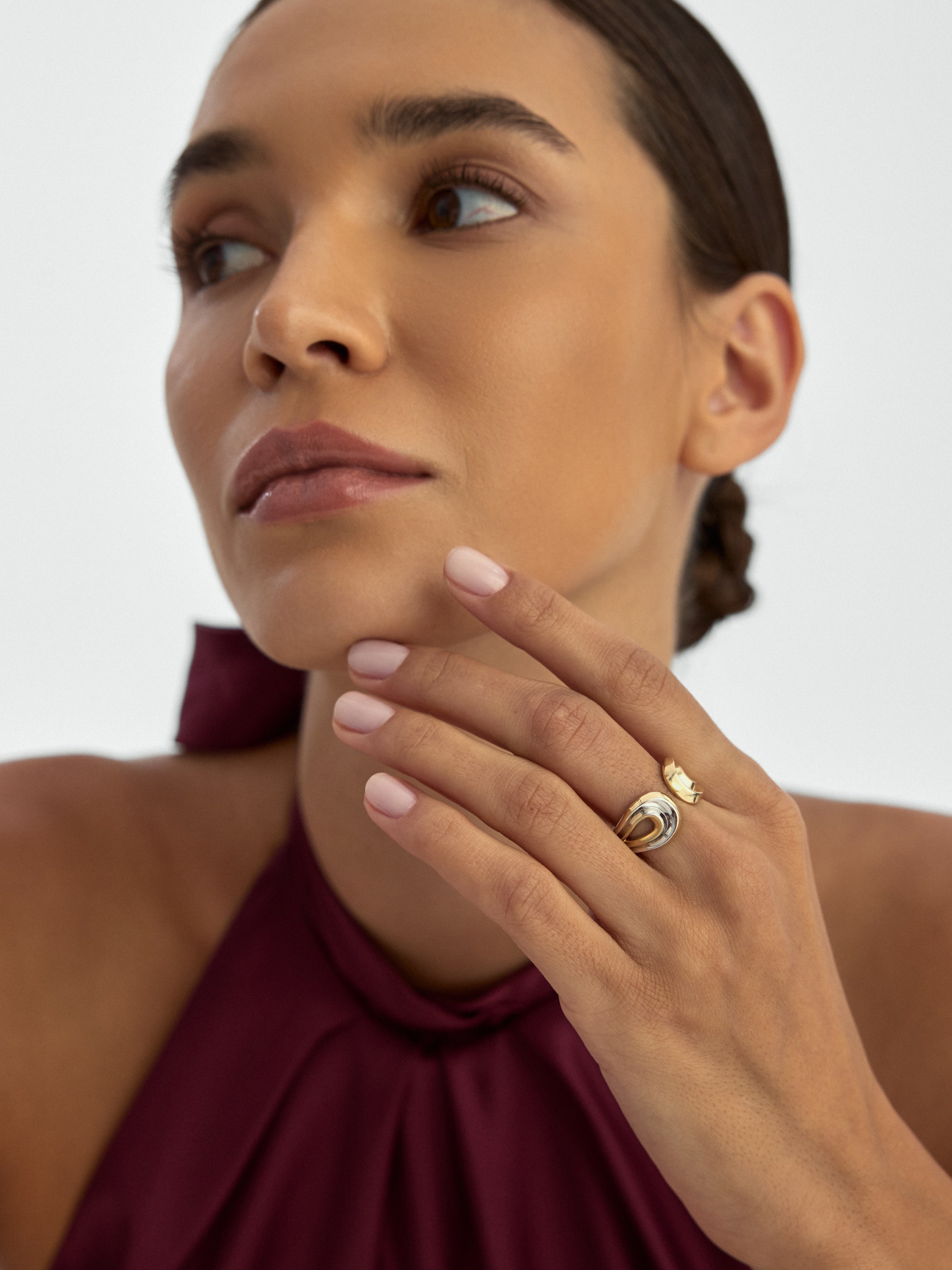 Double Color Spiral Form Ring in 14K Gold