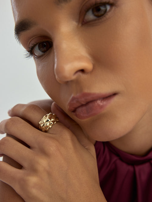 Classic Geometric Form Ring in 14K Gold