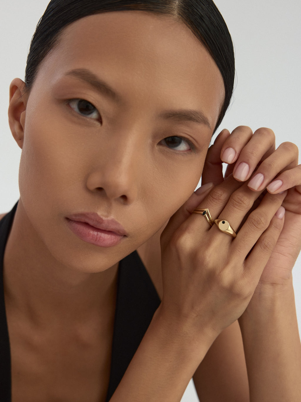 Black Marquise Stone Geometric Ring in 14K Gold