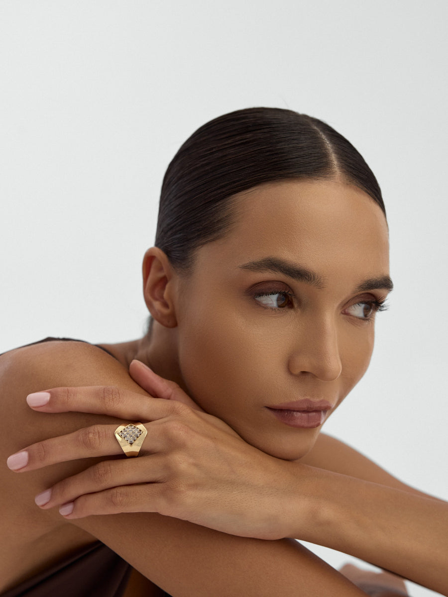 Baguette Stone Geometric Ring in 14K Gold