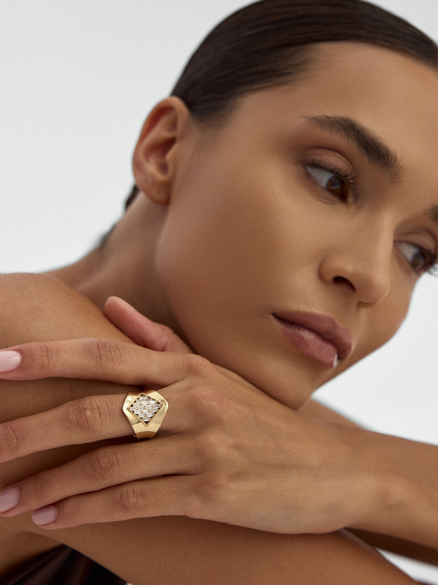 Baguette Stone Geometric Ring in 14K Gold