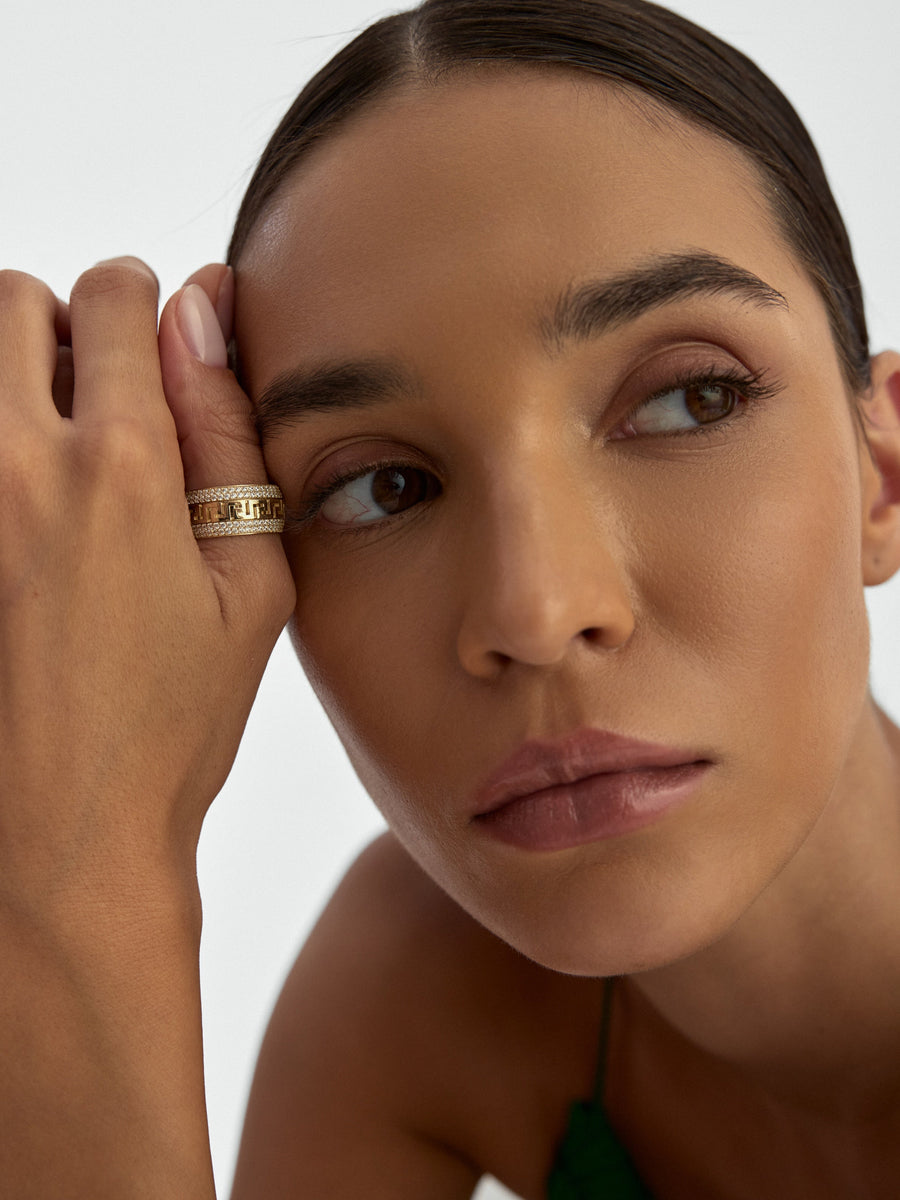 Greek Patterned Stone-Set Ring in 14K Gold