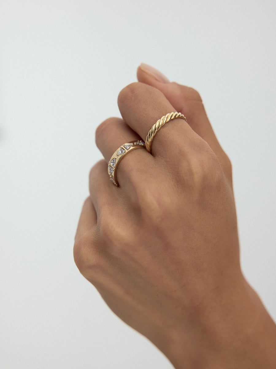 Twisted Form Ring in 14K Gold