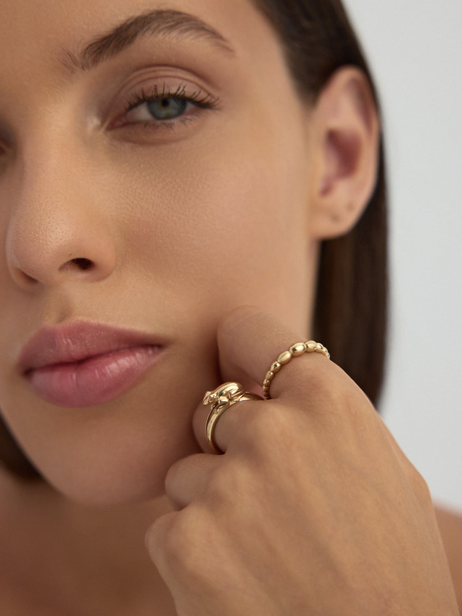 Domed Row Minimal Ring in 14K Gold