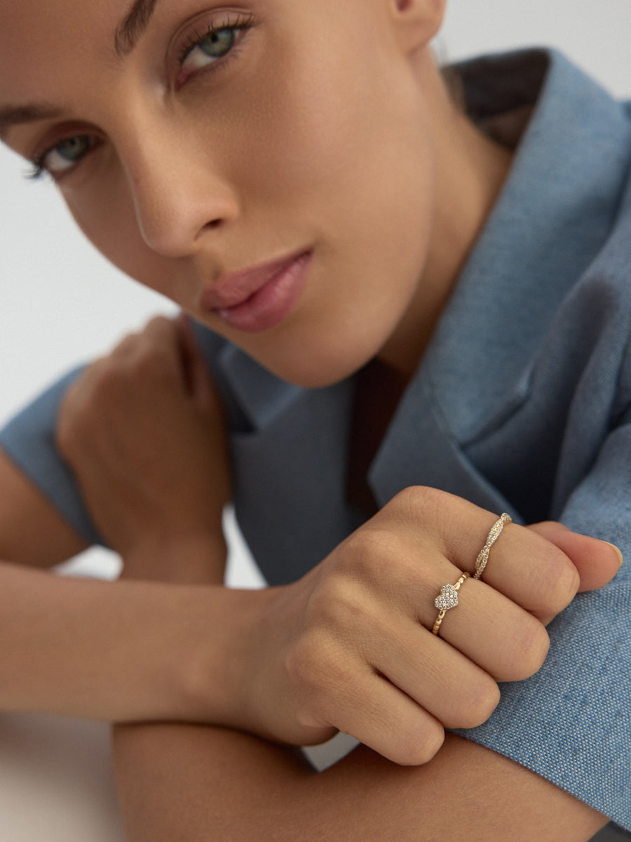 Twisted Stone-Set Ring in 14K Gold