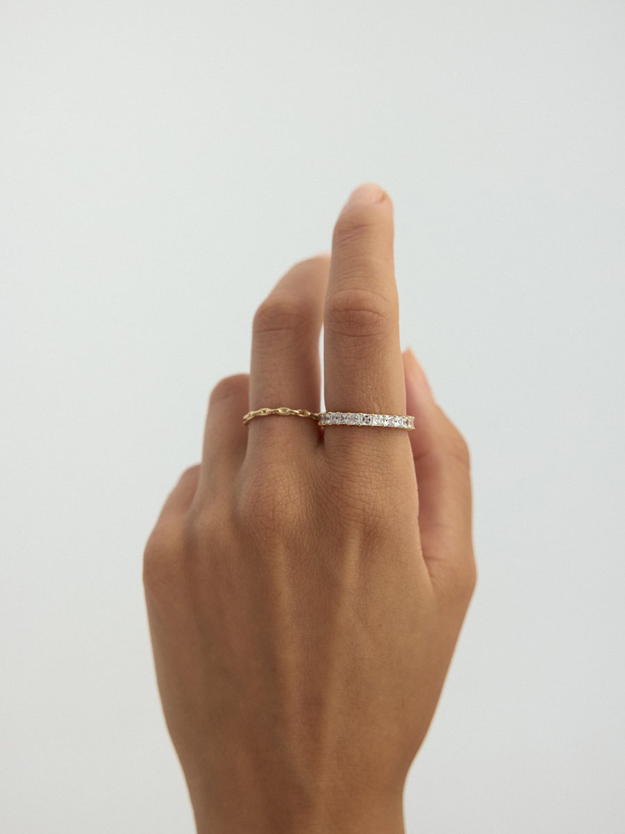 Prenses Cut Eternity Ring in 14K Gold