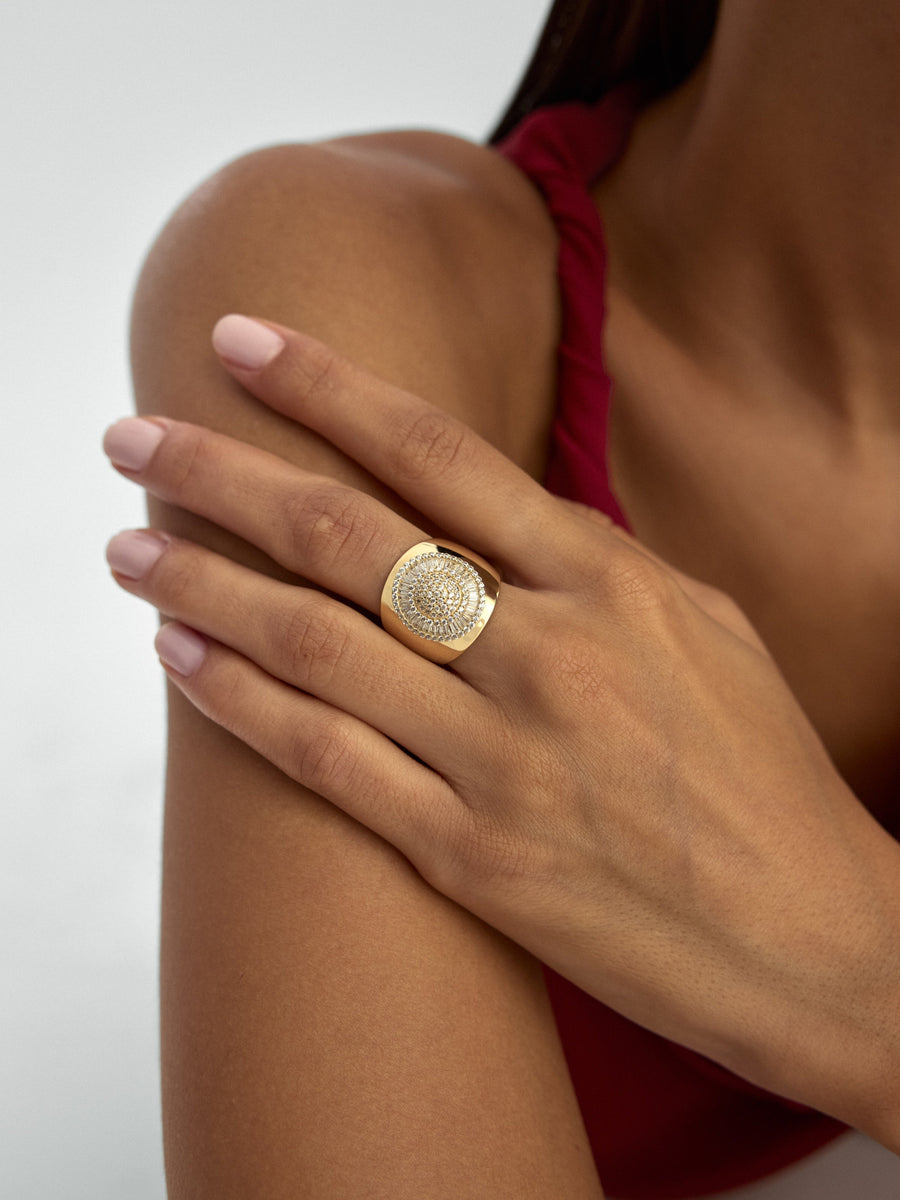 Baguette & Round-Cut Stone Wide Form Ring in 14K Gold