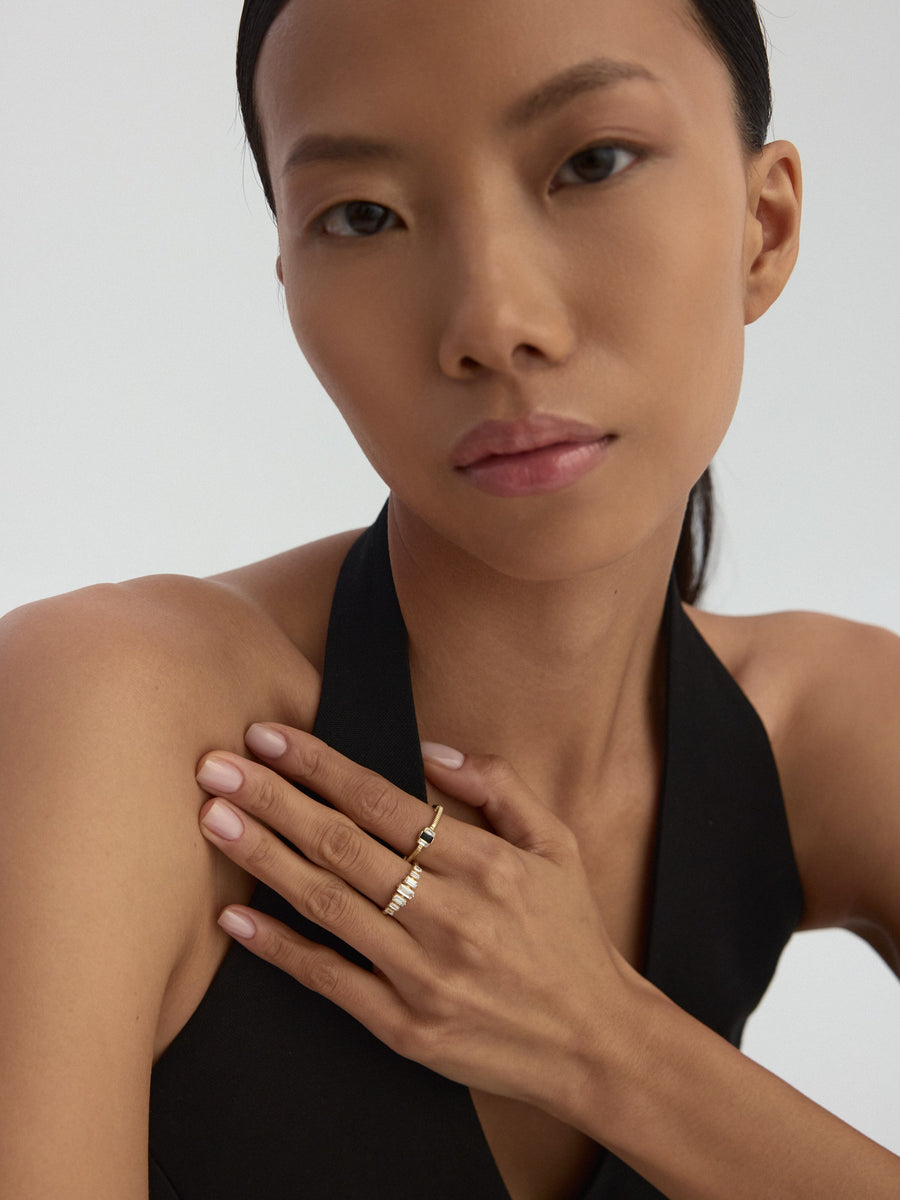 Baguette Stone Ring in 14K Gold
