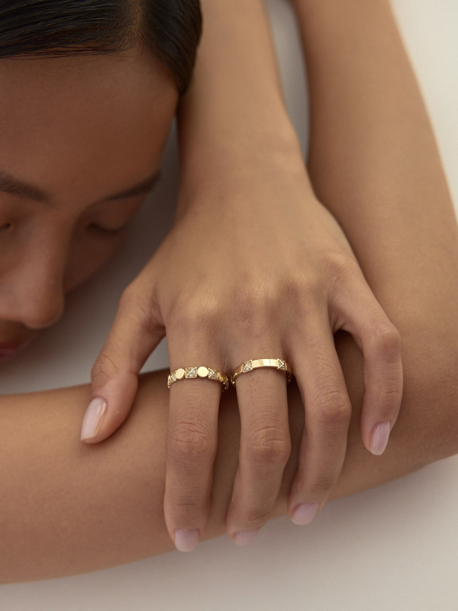 Geometric Row Ring in 14K Gold