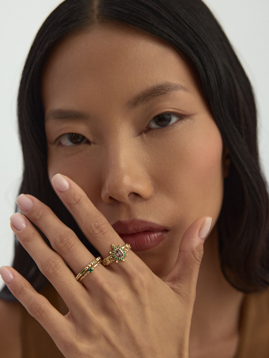 Baguette Stone Modern Row Ring in 14K Gold