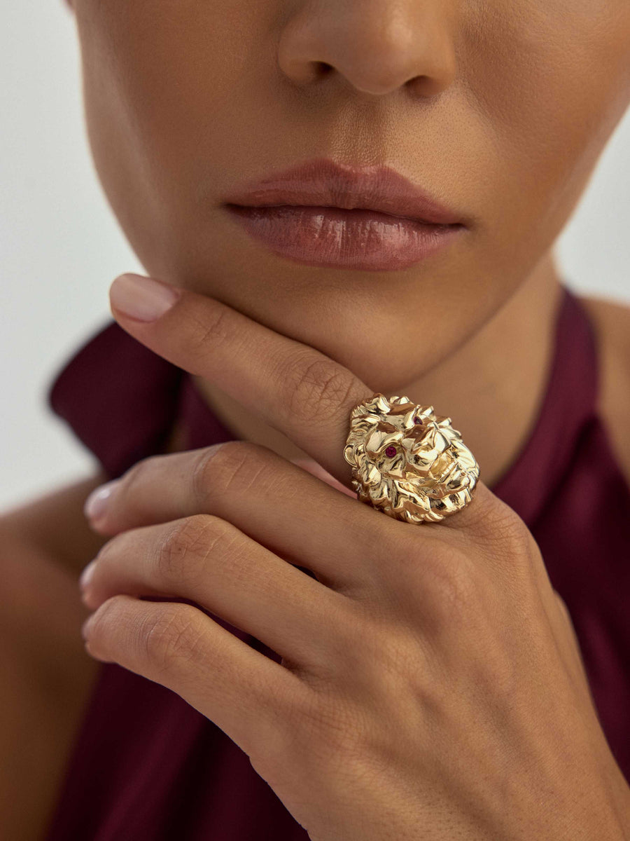 Lion Sculptural Ring in 14K Gold
