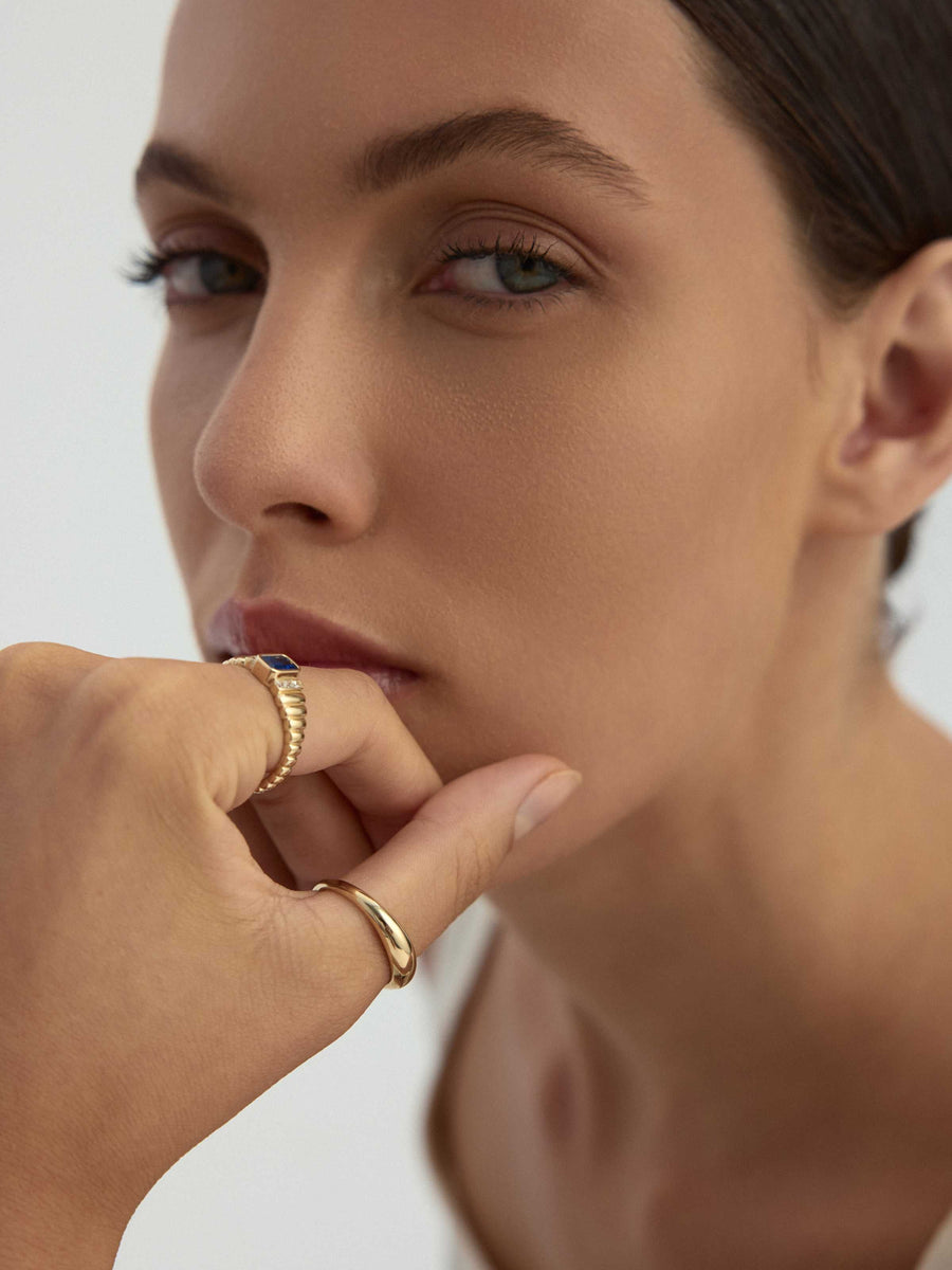 Baguette Cut Navy Blue Stone Ring in 14K Gold