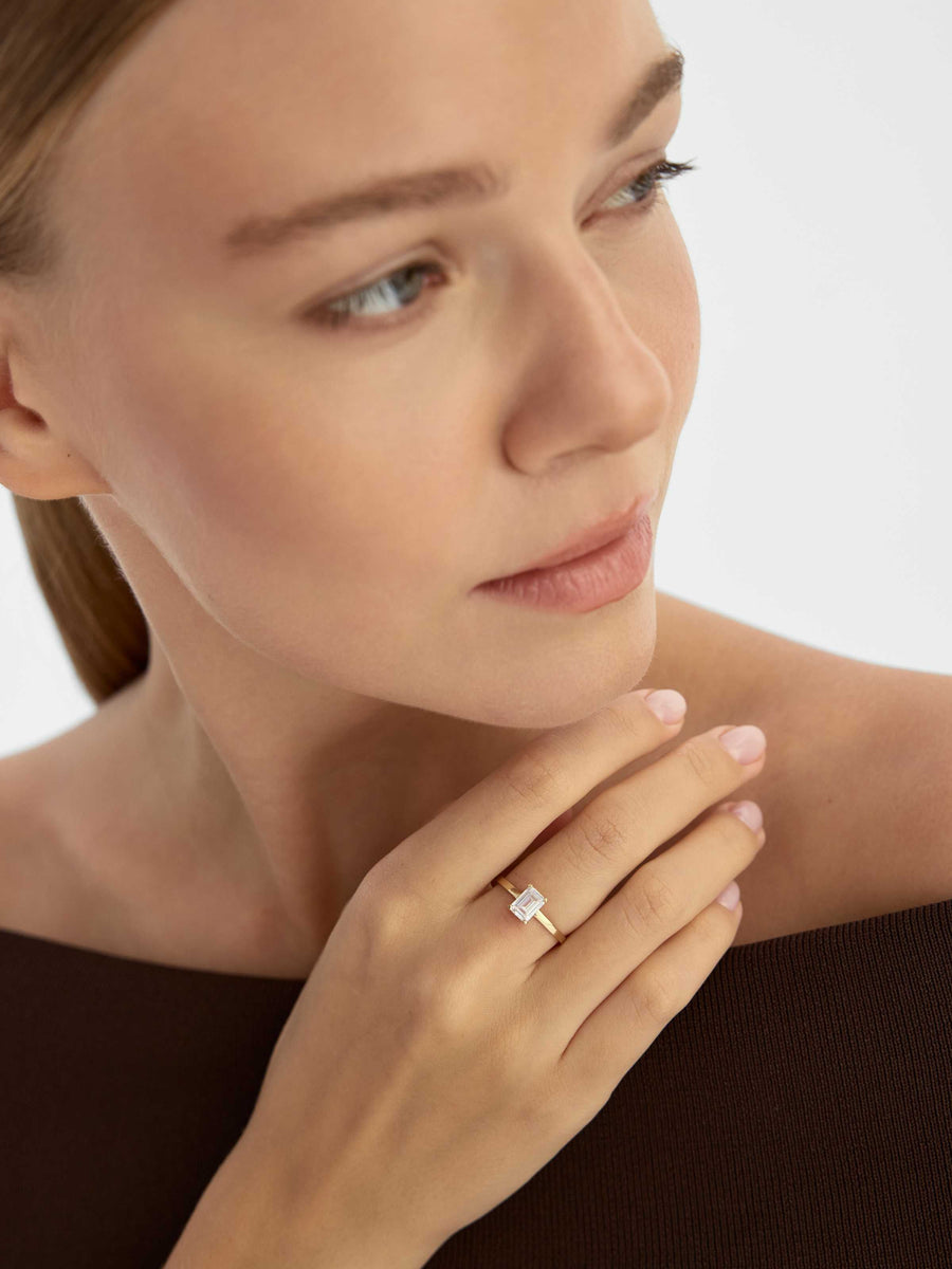 Baguette Cut Stone Ring in 14K Gold
