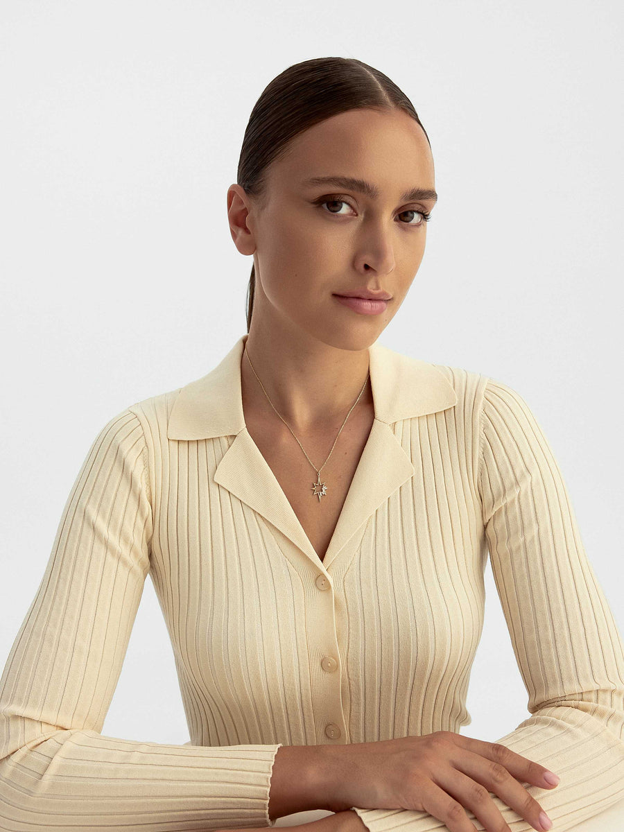 Baguette Stone Kutup Star Necklace in 14K Gold