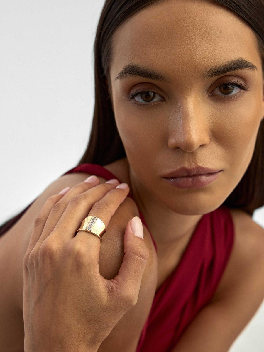 Baguette & Round Stone-Set Wide Form Ring in 14K Gold