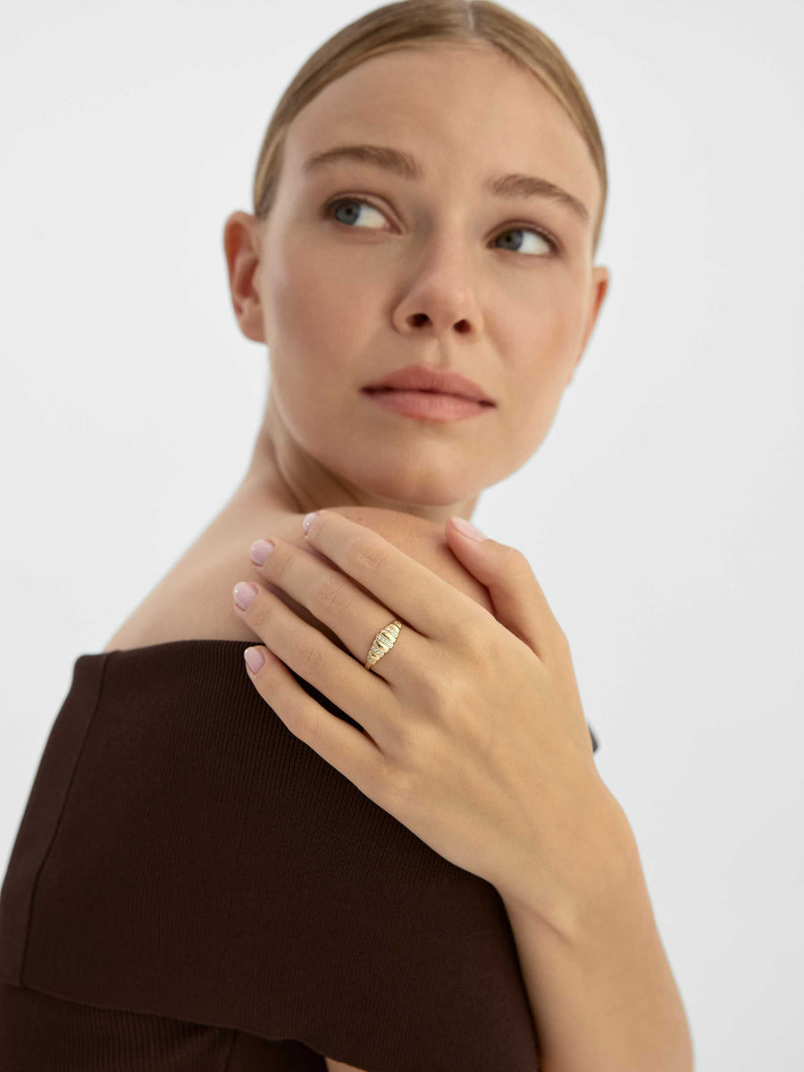 Domed & Stone-Set Ring in 14K Gold