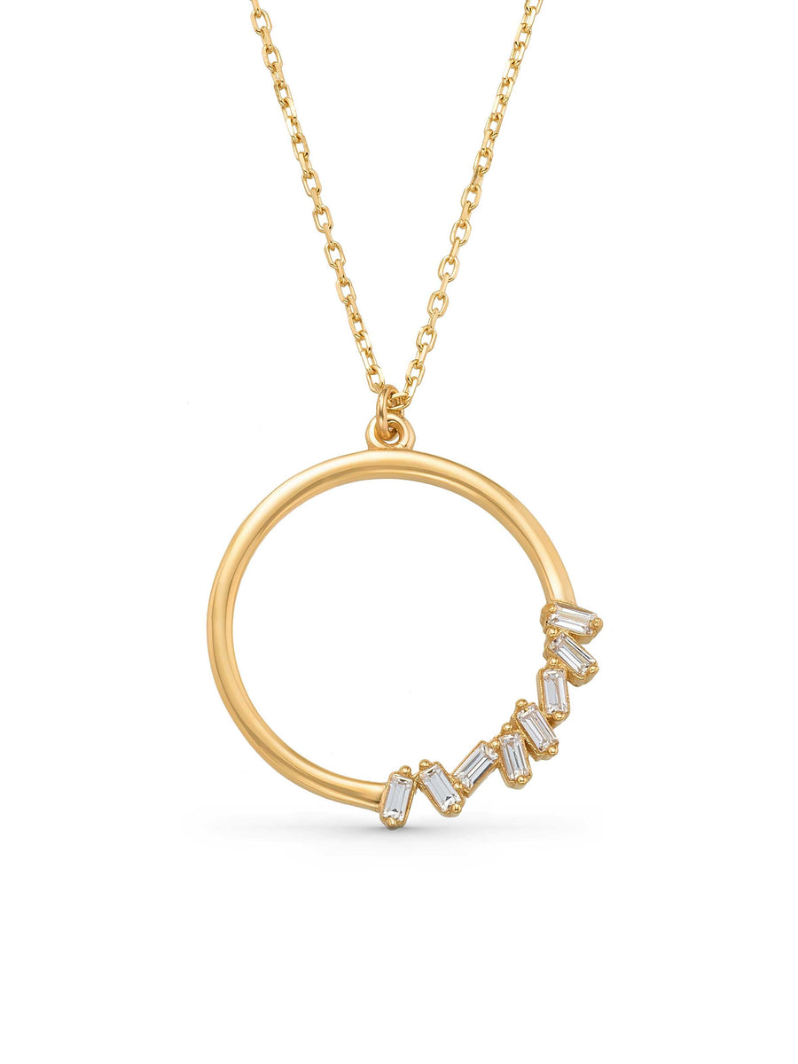 Circle Form Baguette Stone Necklace in 14K Gold