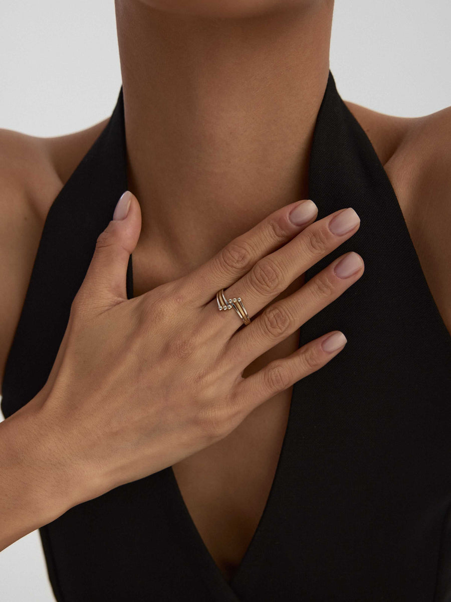 Linear Trio Stone Ring in 14K Gold