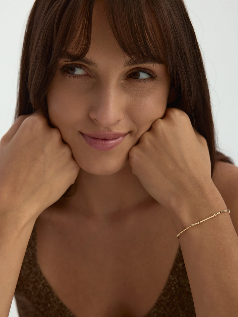Bar & Dorika Bead Bracelet in 14K Gold