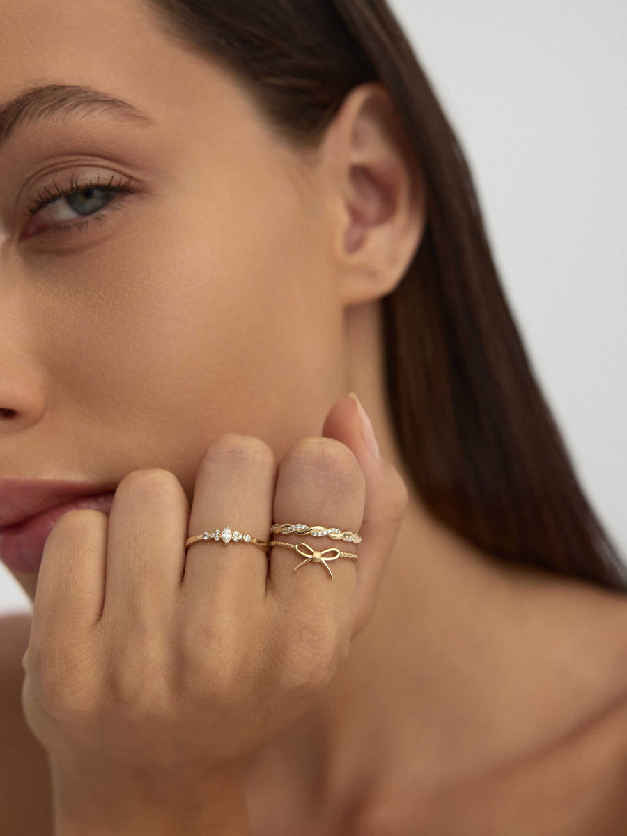 Drop Stone Form Trio Ring in 14K Gold