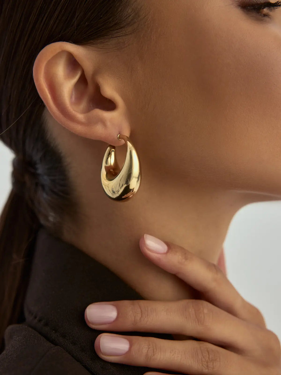 Dolgun Form Hoop Earrings in 14K Gold