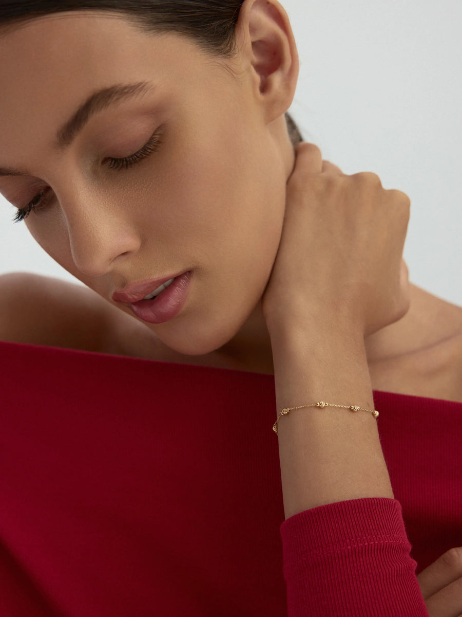 Dorika Ball Minimal Bracelet in 14K Gold