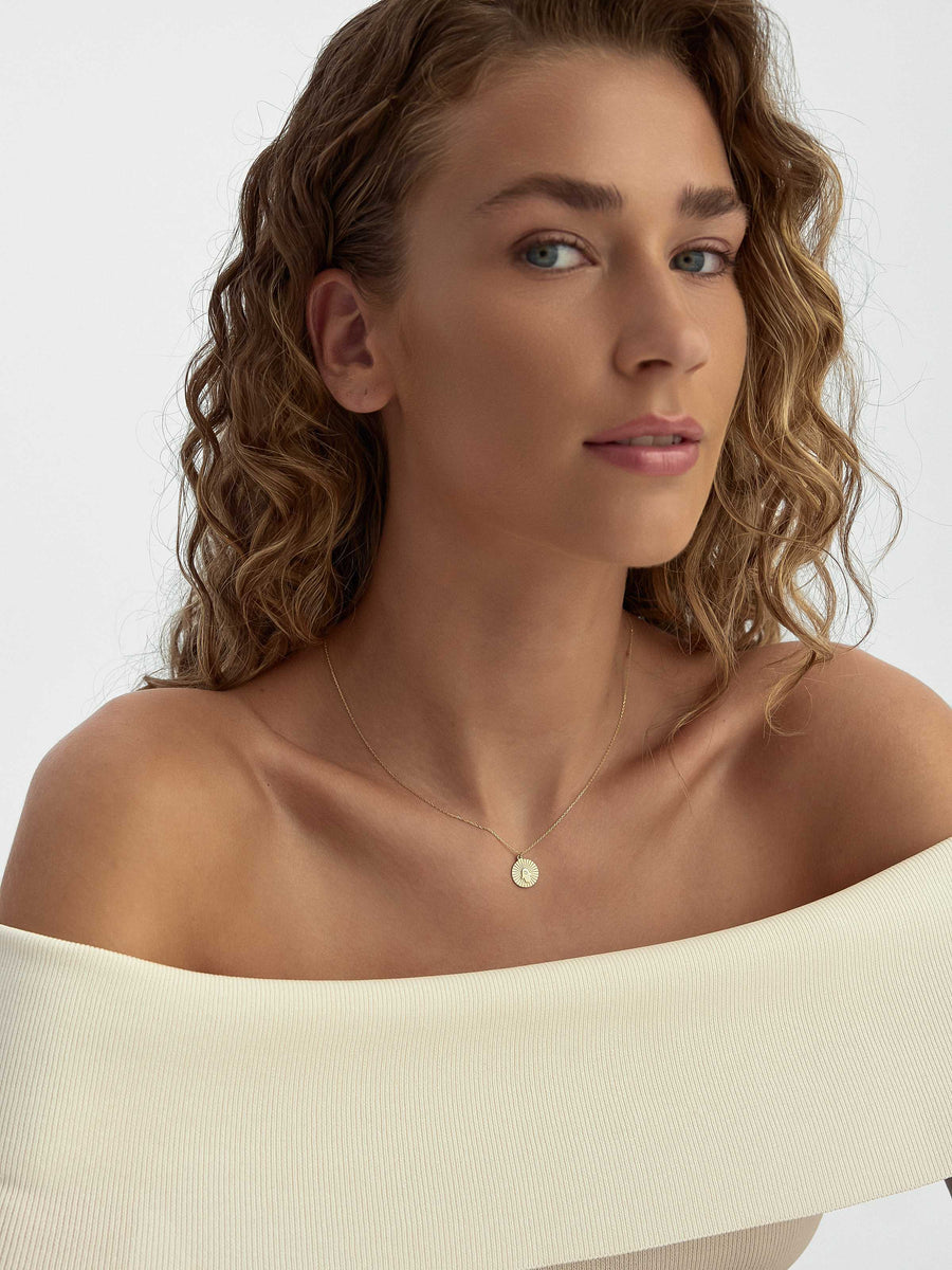 Hamsa Hand Talisman Madalyon Necklace in 14K Gold