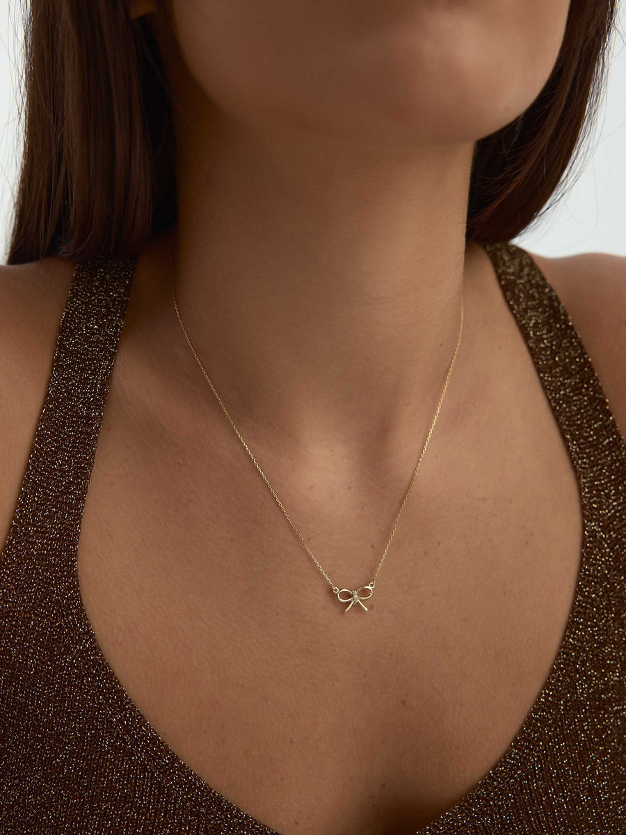 Bow Stone Necklace in 14K Gold