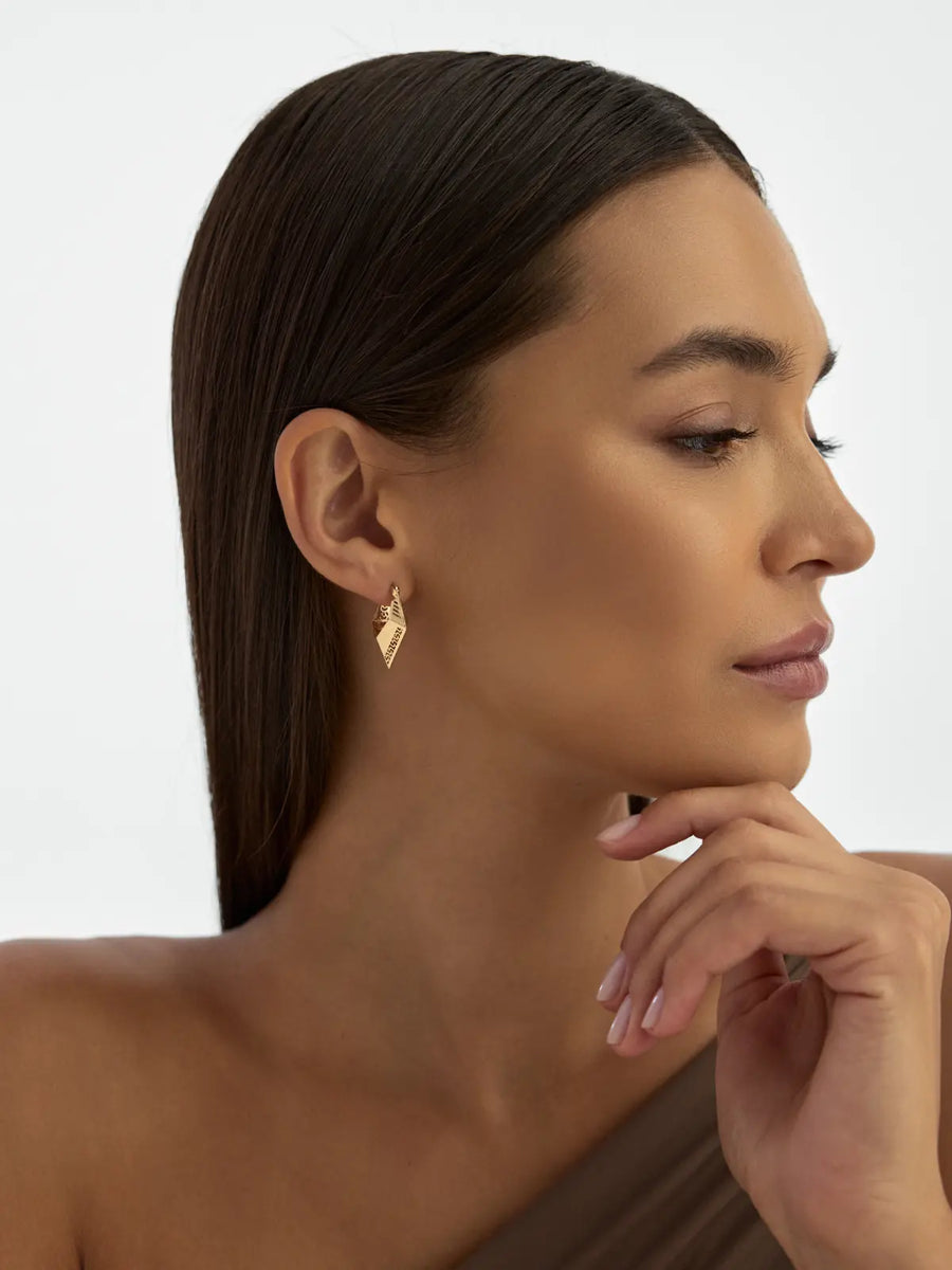 Grek Motif Triangle Form Earrings in 14K Gold