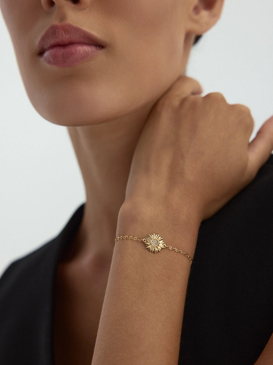 Sun Stone Accents Bracelet in 14K Gold