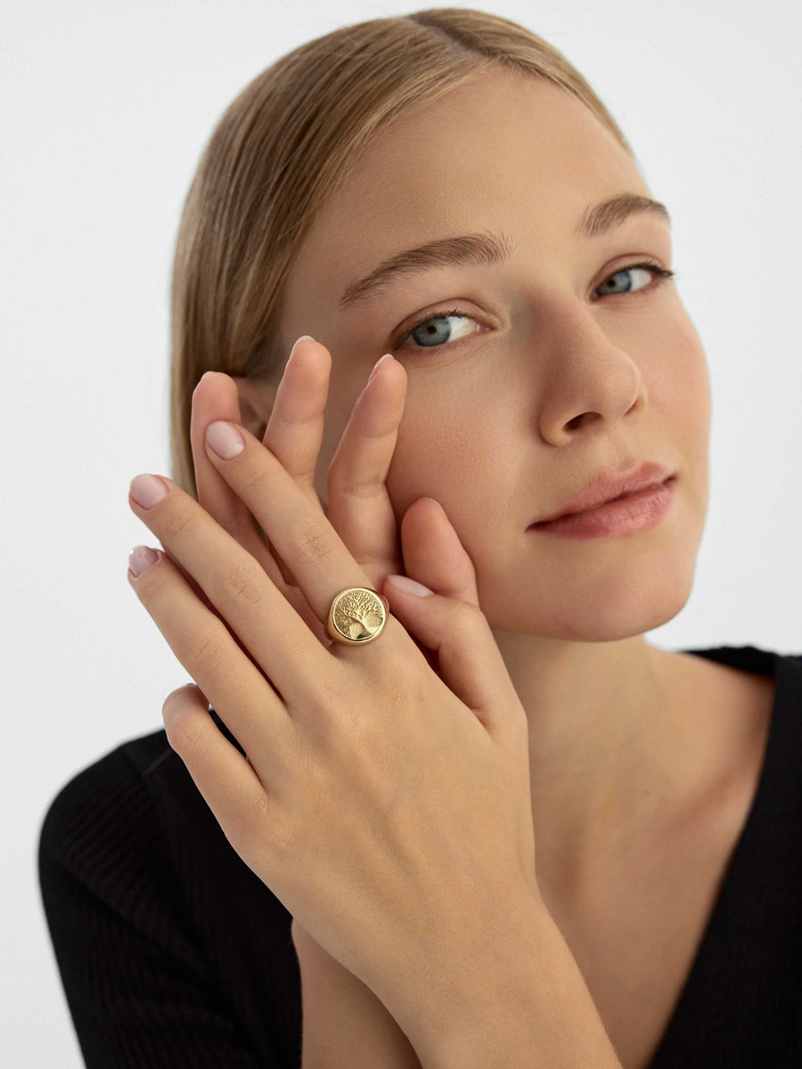 Tree Of Life Motif Vintage Ring in 14K Gold