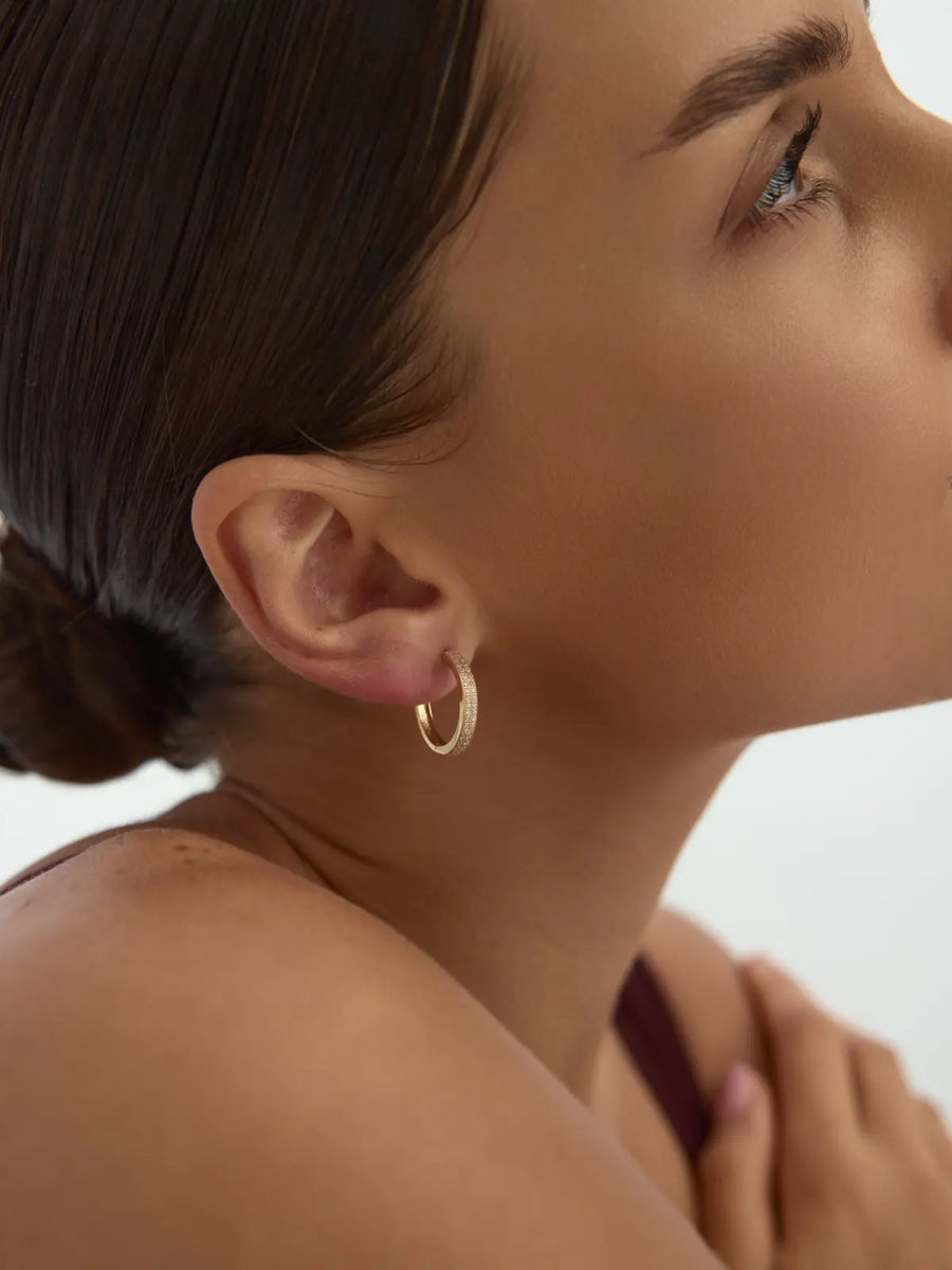Two Stone-Set Embroidered Hoop Earrings in 14K Gold