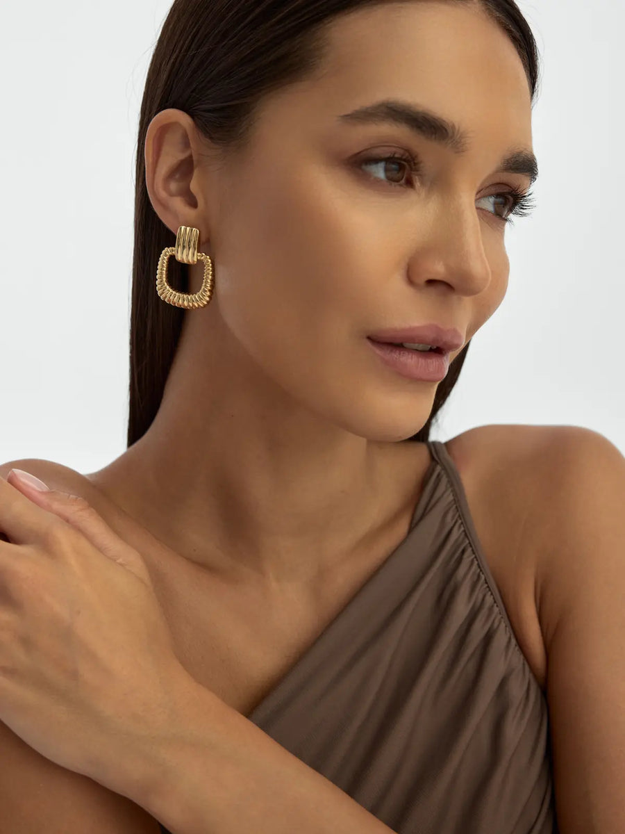 Corded Textured Rectangular Link Earrings in 14K Gold