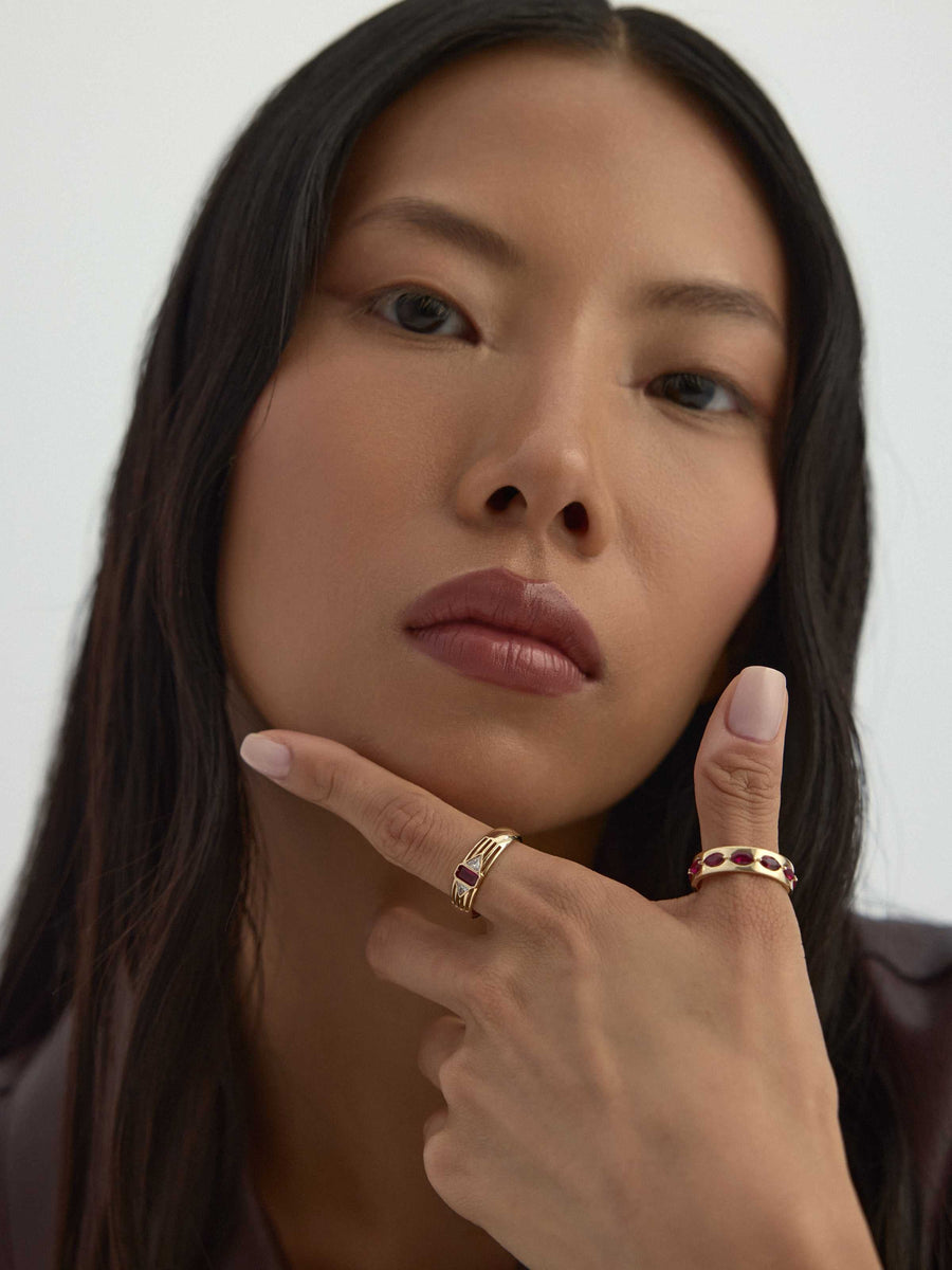 Marquise Cut Garnet Stone-Set Ring in 14K Gold