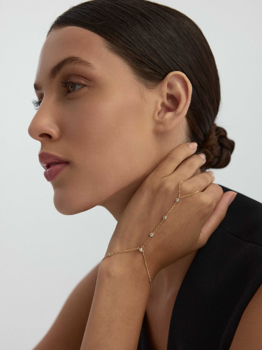 Minimal Zircon Hand Chain in 14K Gold