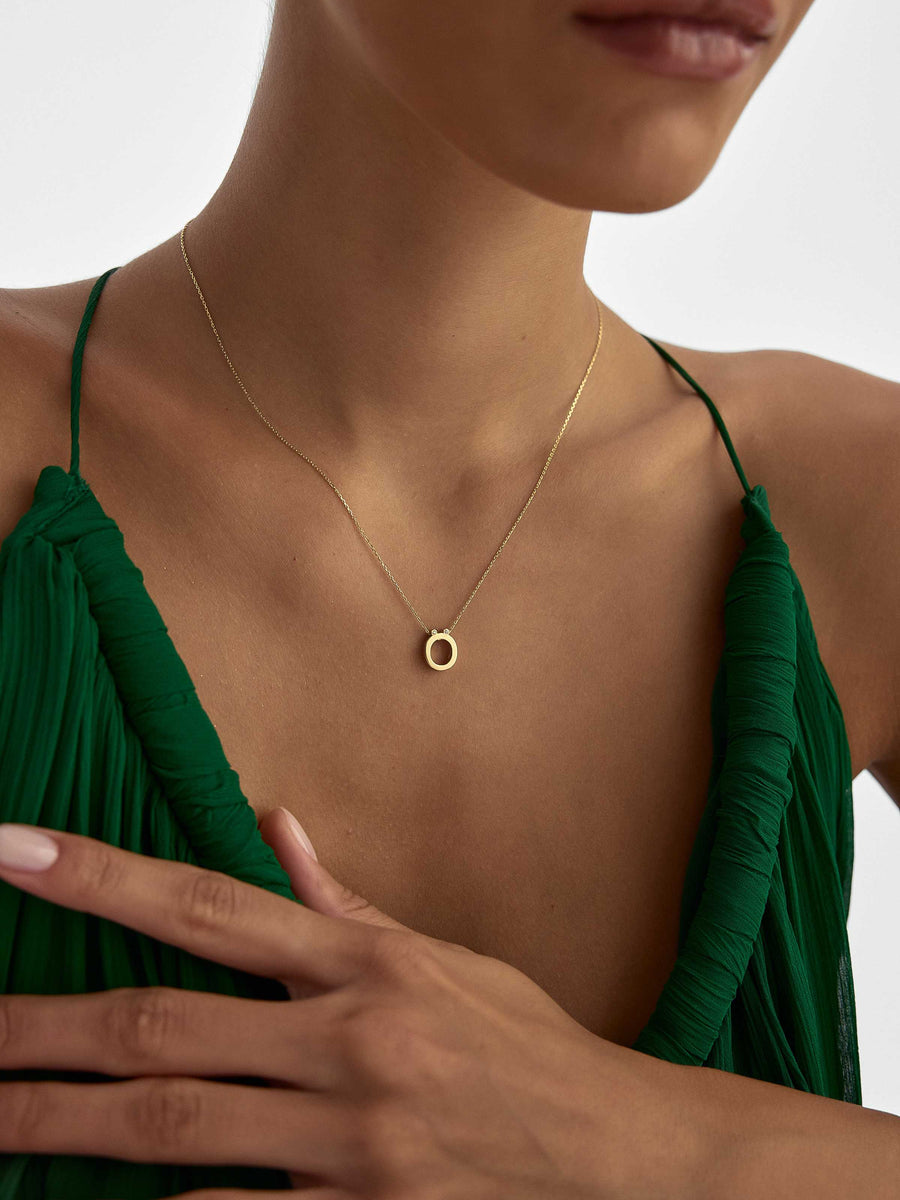 Letter O Stone Initial Necklace in 14K Gold