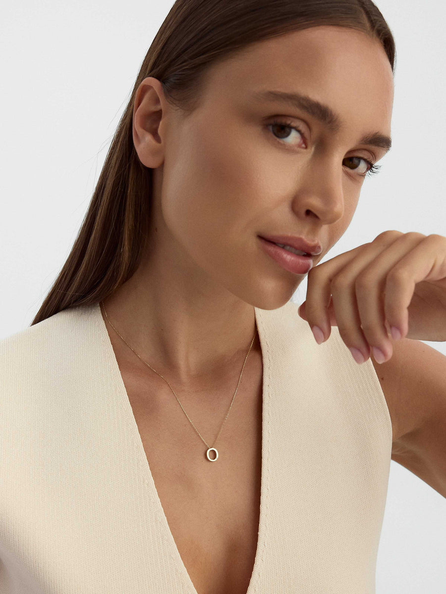 Letter O Stone Initial Necklace in 14K Gold