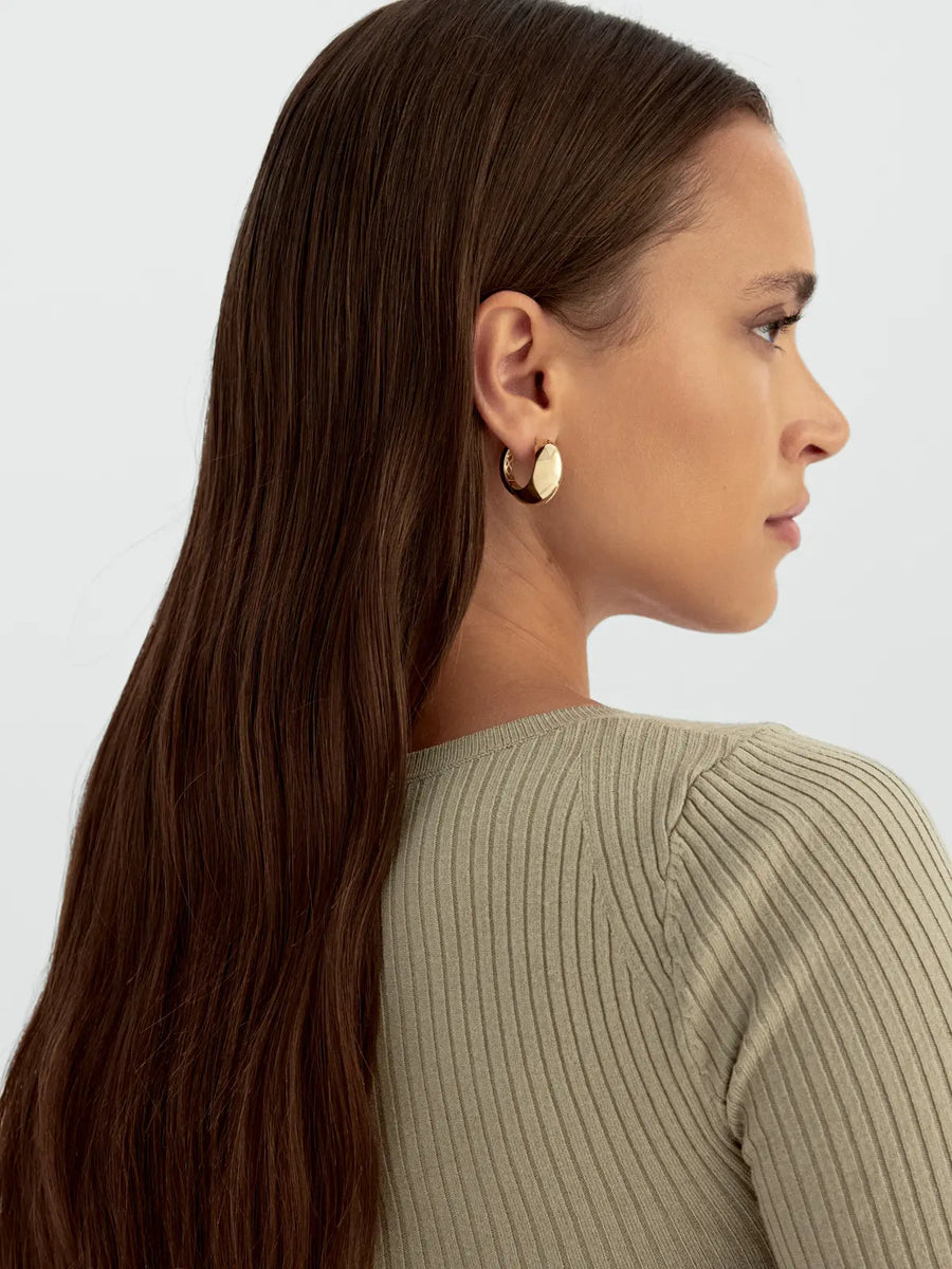 Oval Bombé Form Earrings in 14K Gold