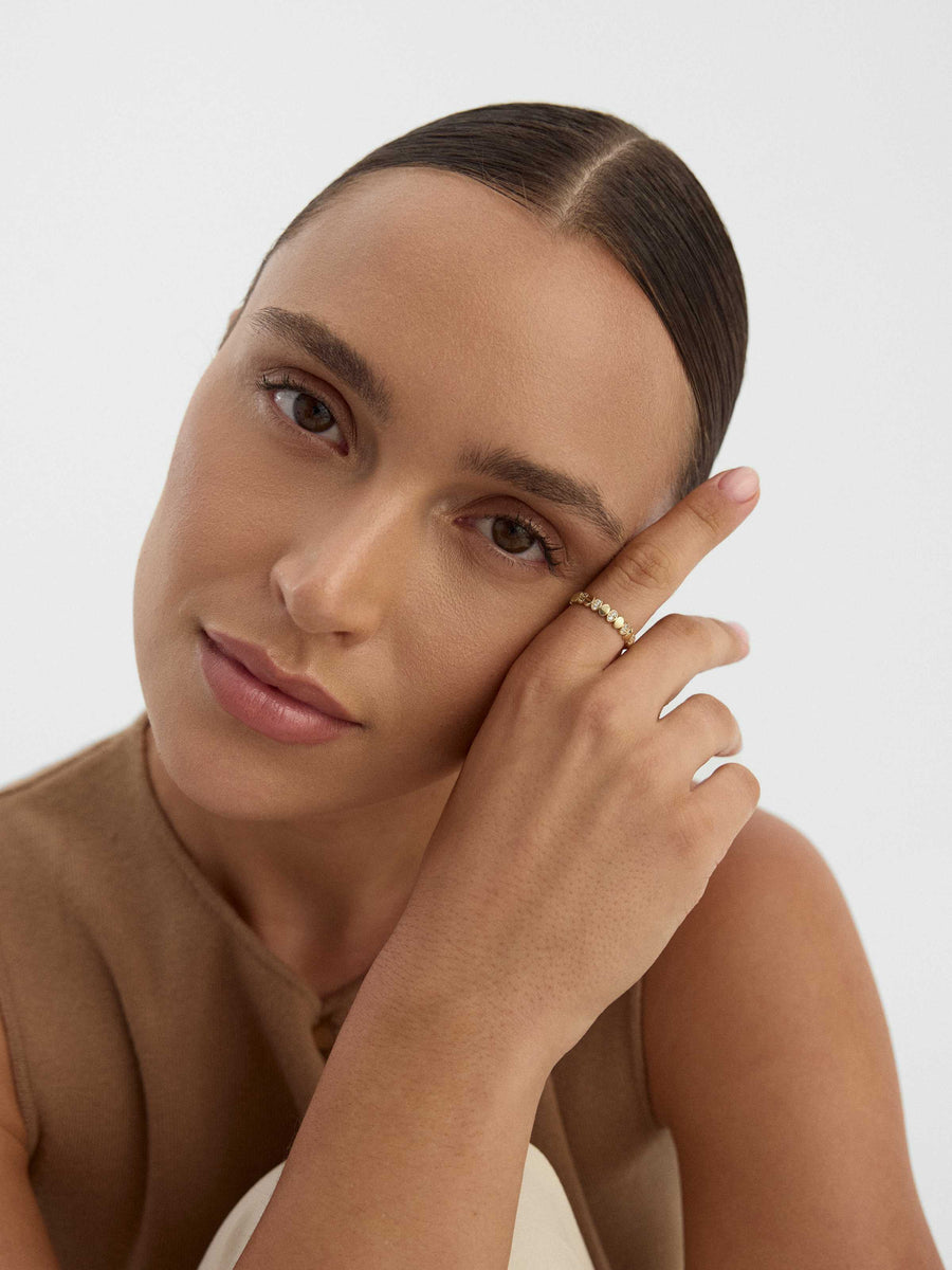 Oval Motif Eternity Ring in 14K Gold