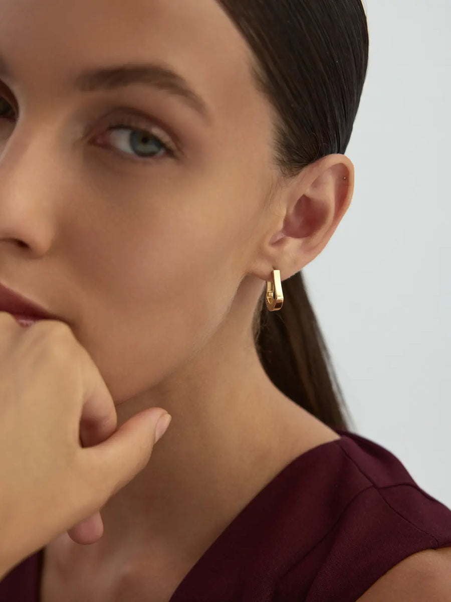 Stone-Set Kemer Form Earrings in 14K Gold