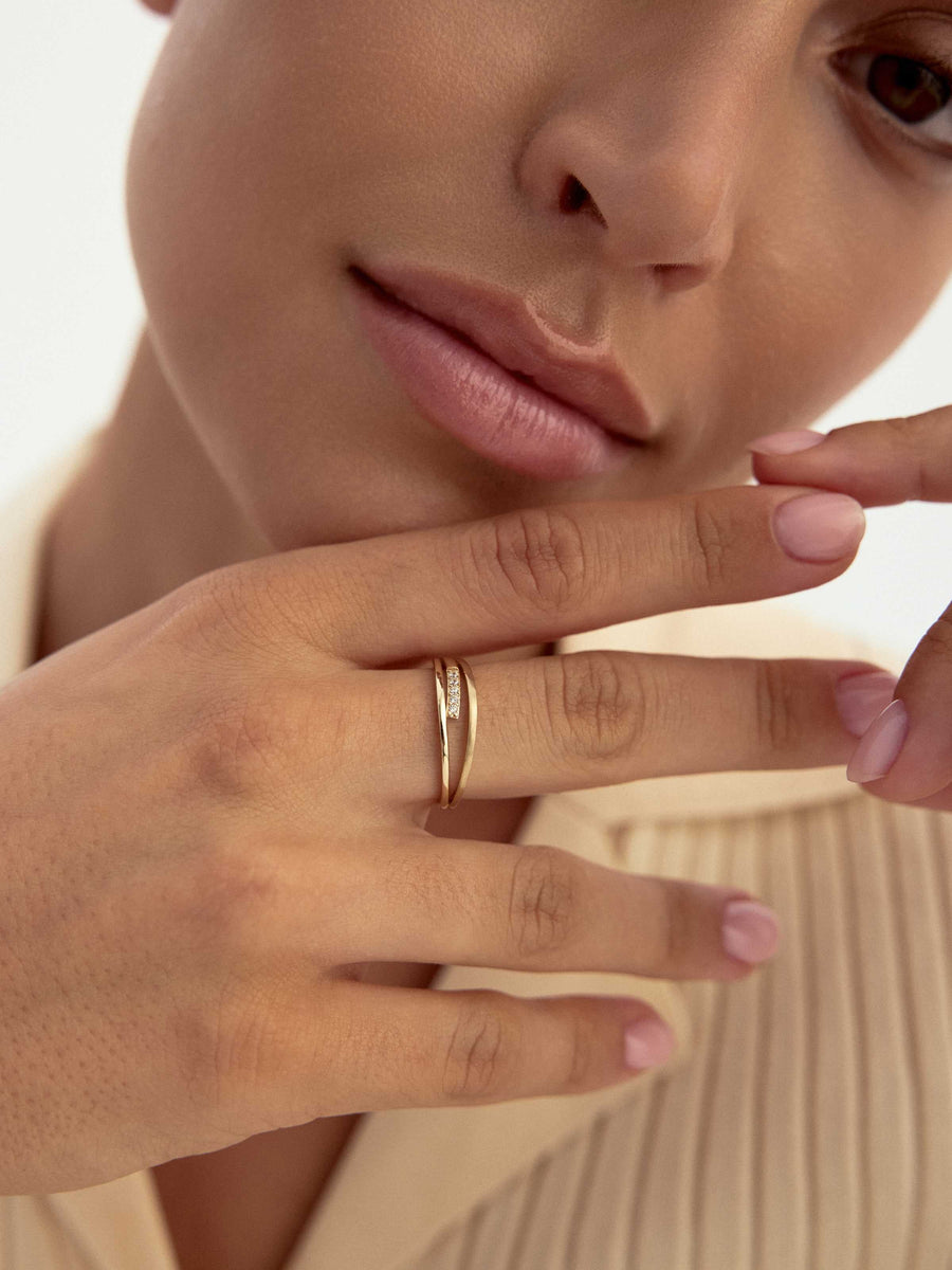 Stone-Set Ring in 14K Gold