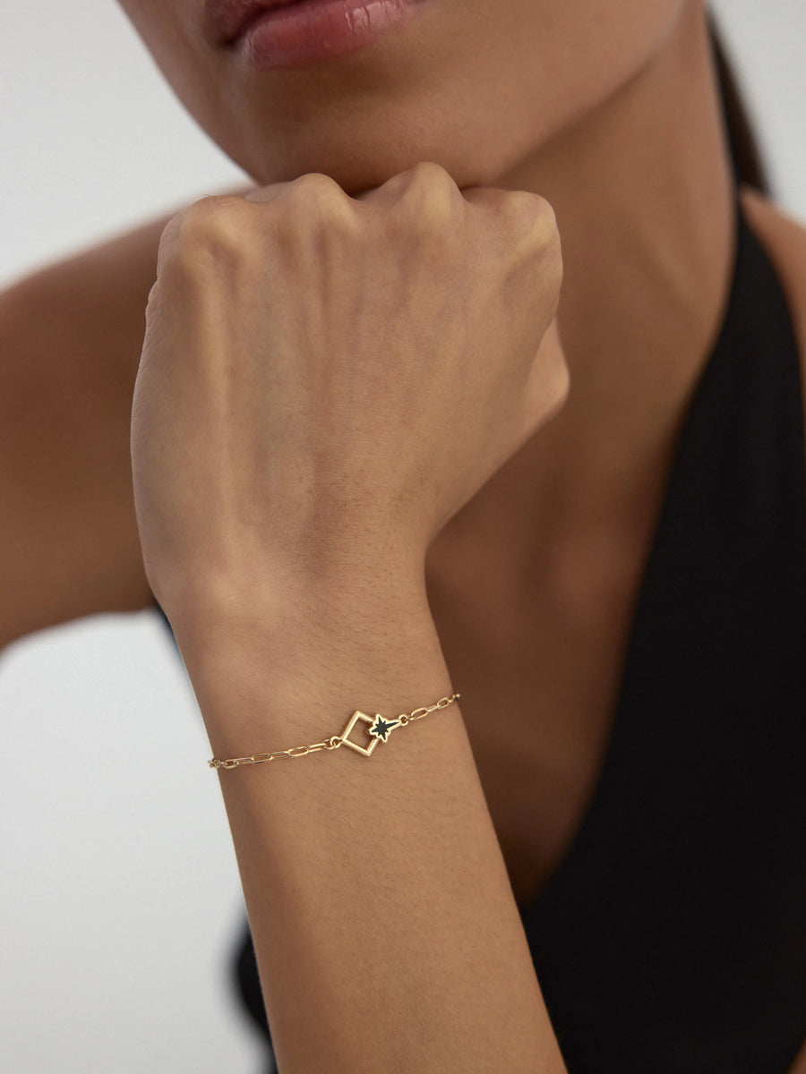 Black Enamel Kutup Star Bracelet in 14K Gold
