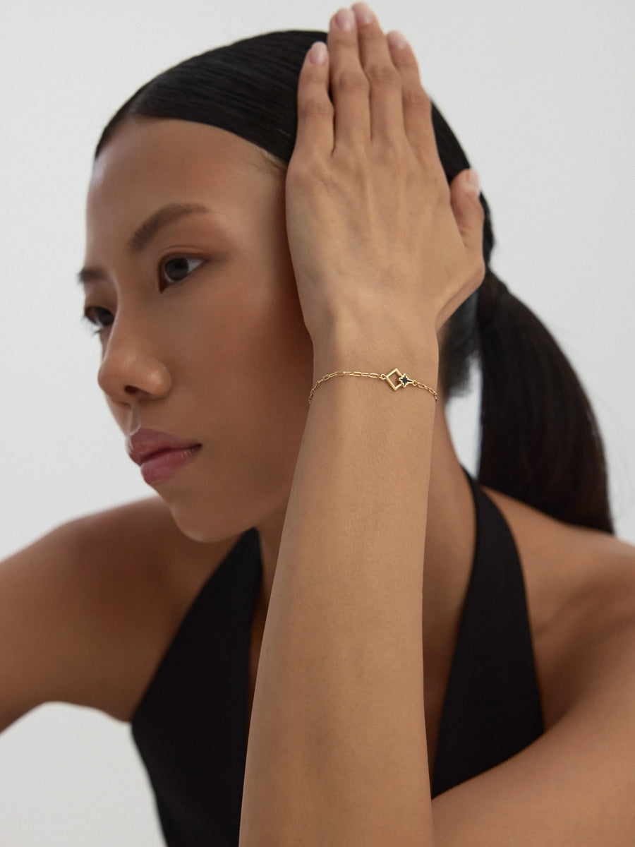Black Enamel Kutup Star Bracelet in 14K Gold