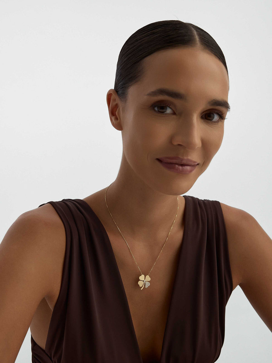 Stone Clover Necklace in 14K Gold