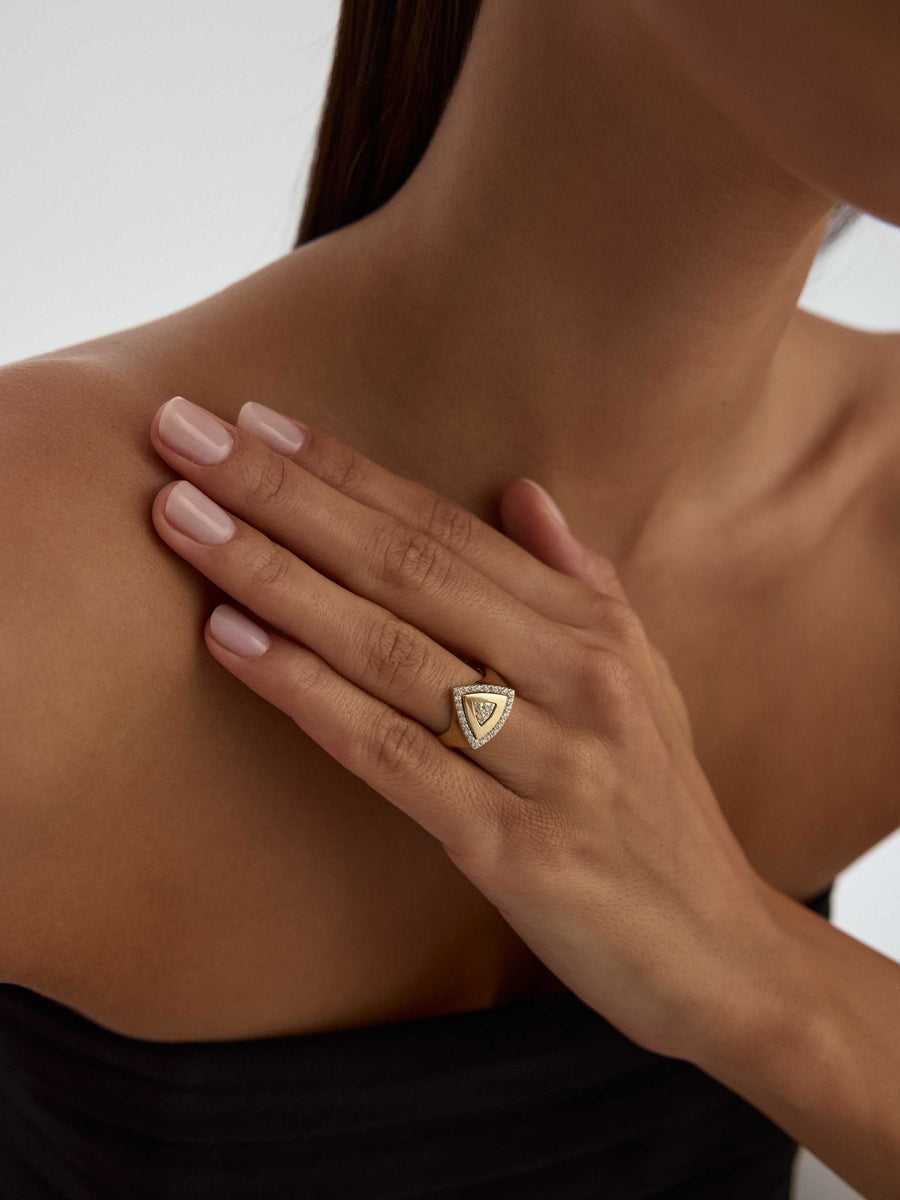 Trio Form Sparkling Ring in 14K Gold