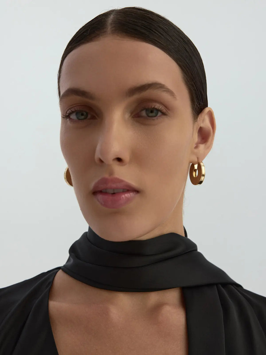 Half Moon Patterned Domed Earrings in 14K Gold