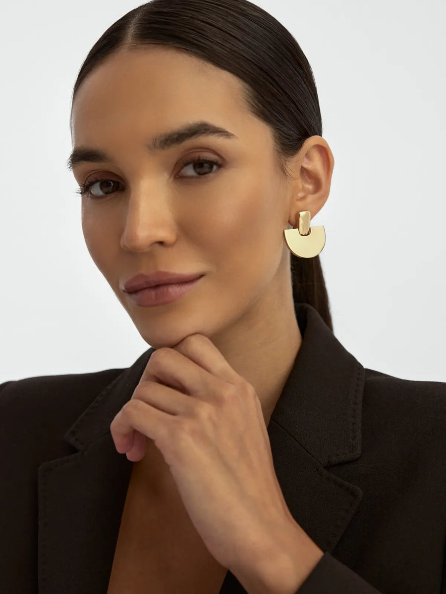 Half Daire Form Earrings in 14K Gold