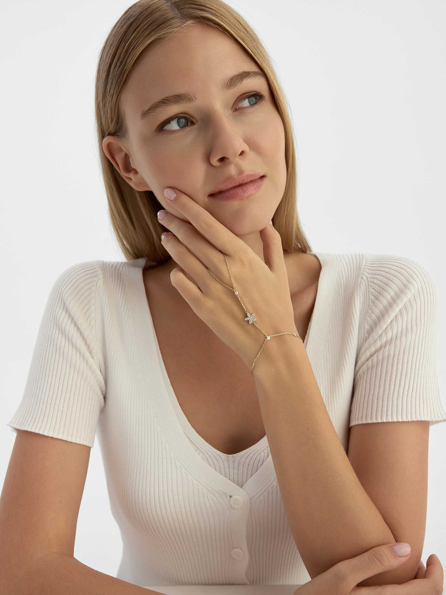 Yasemin Minimal Zircon Stone Hand Chain in 14K Gold