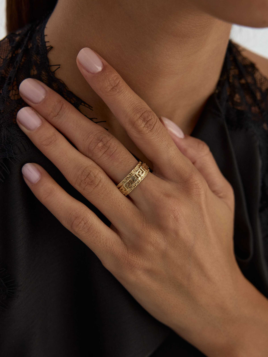 Greek Motif Classic Ring in 14K Gold