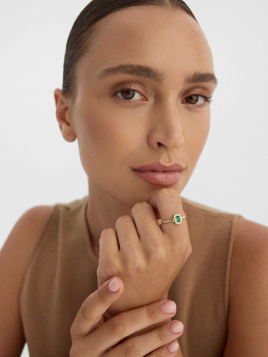 Emerald Green Effect Baguette Halo Ring in 14K Gold